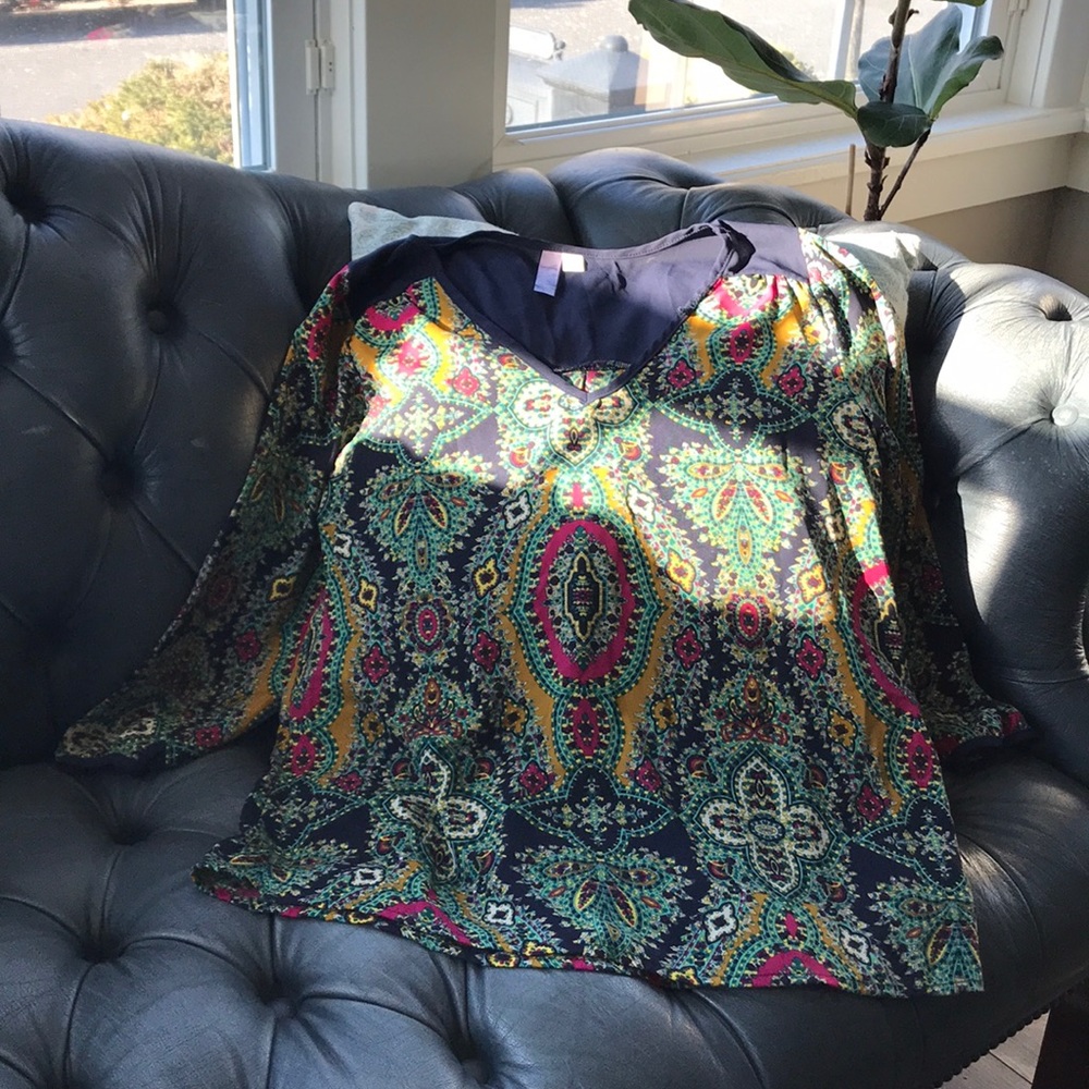 Patterned flowy Blouse